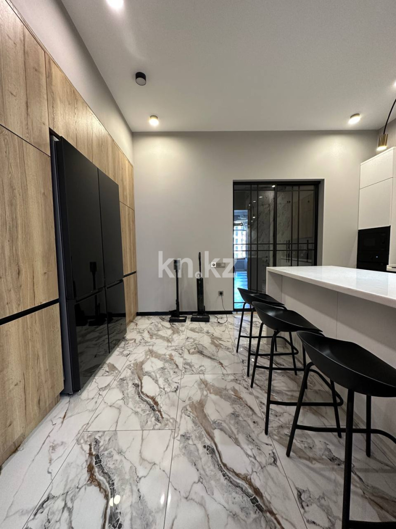 Продажа 4-комнатной квартиры, 151 м², ул. Арайлы в Алматы - фото 16