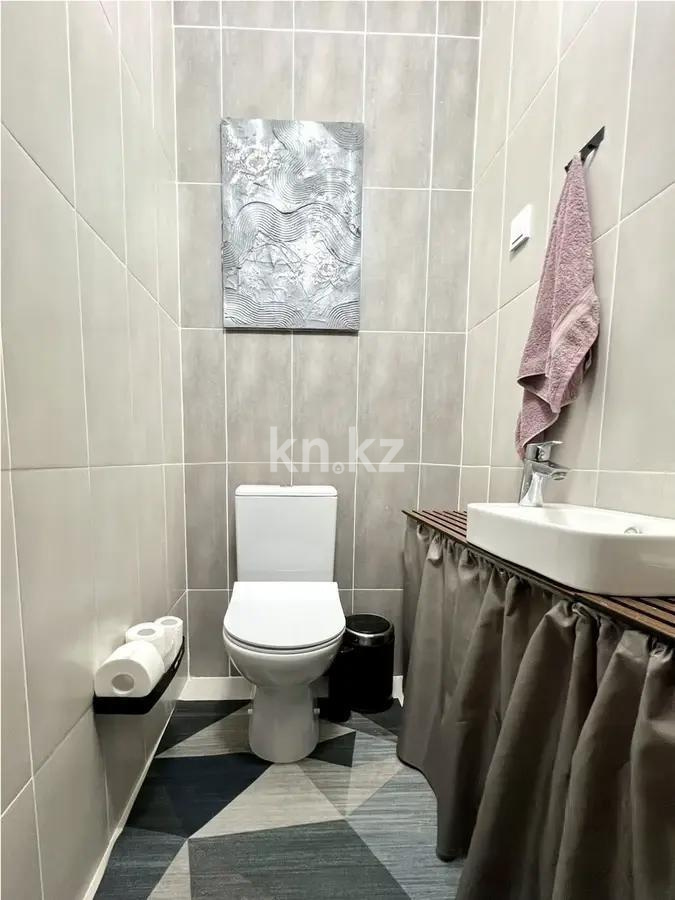 Продажа 3-комнатной квартиры, 72 м² в Алматы - фото 9