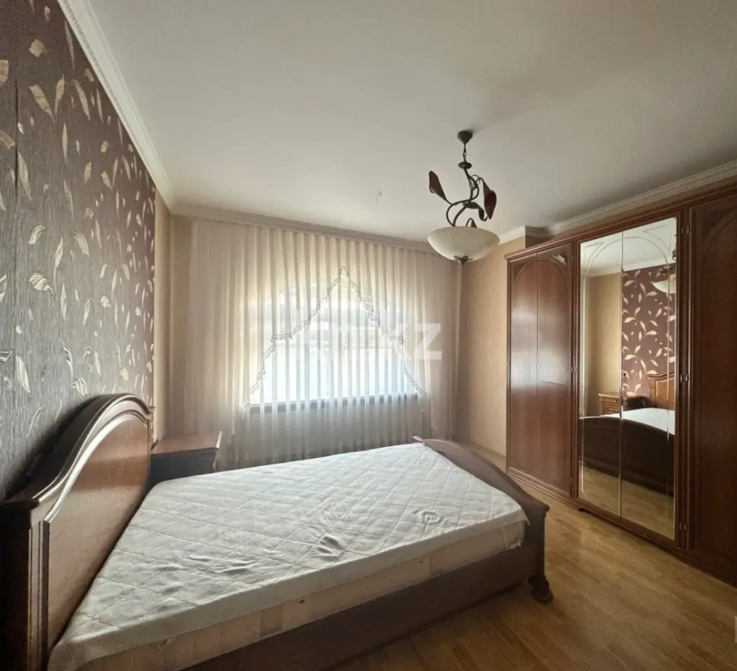 Аренда 2-комнатной квартиры, 75 м², ул. Ходжанова, дом  76 - пр. Аль-Фараби - Аренда квартир помесячно в Казахстане фото 4 из 9