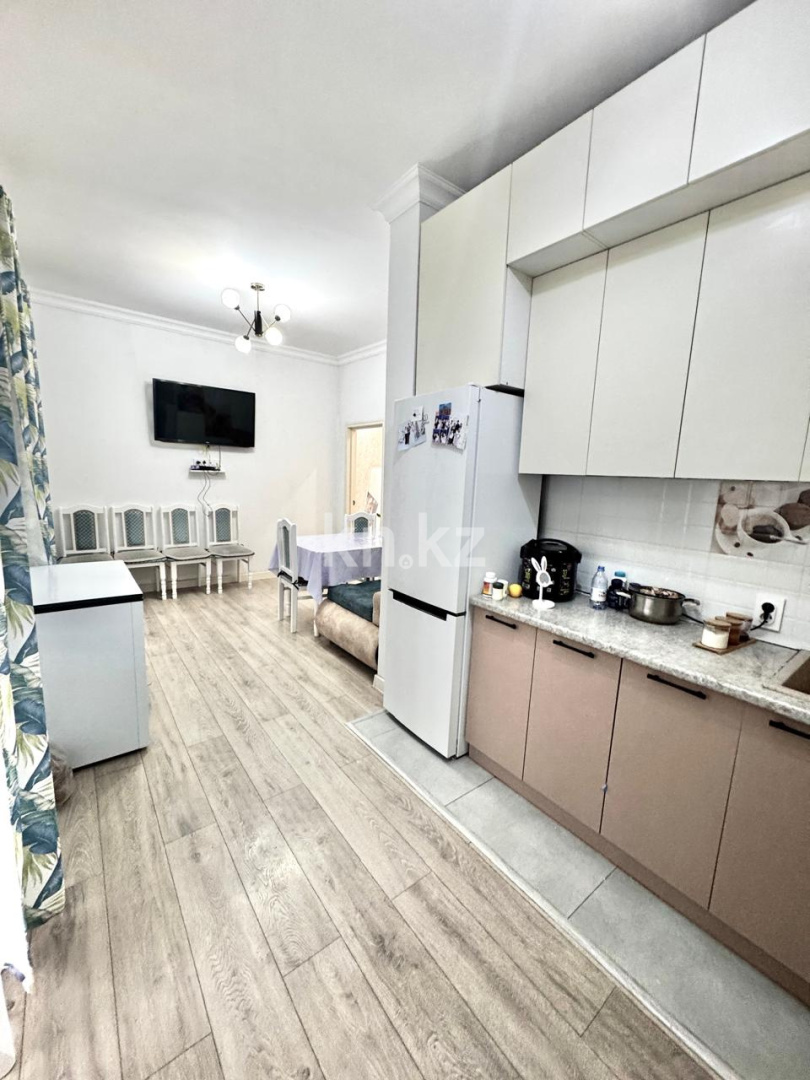 Продажа 3-комнатной квартиры, 70 м², пр. Улы Дала, дом  31 - Ботанический сад - Продажа  трехкомнатных квартир в Астане с фото фото 11 из 19