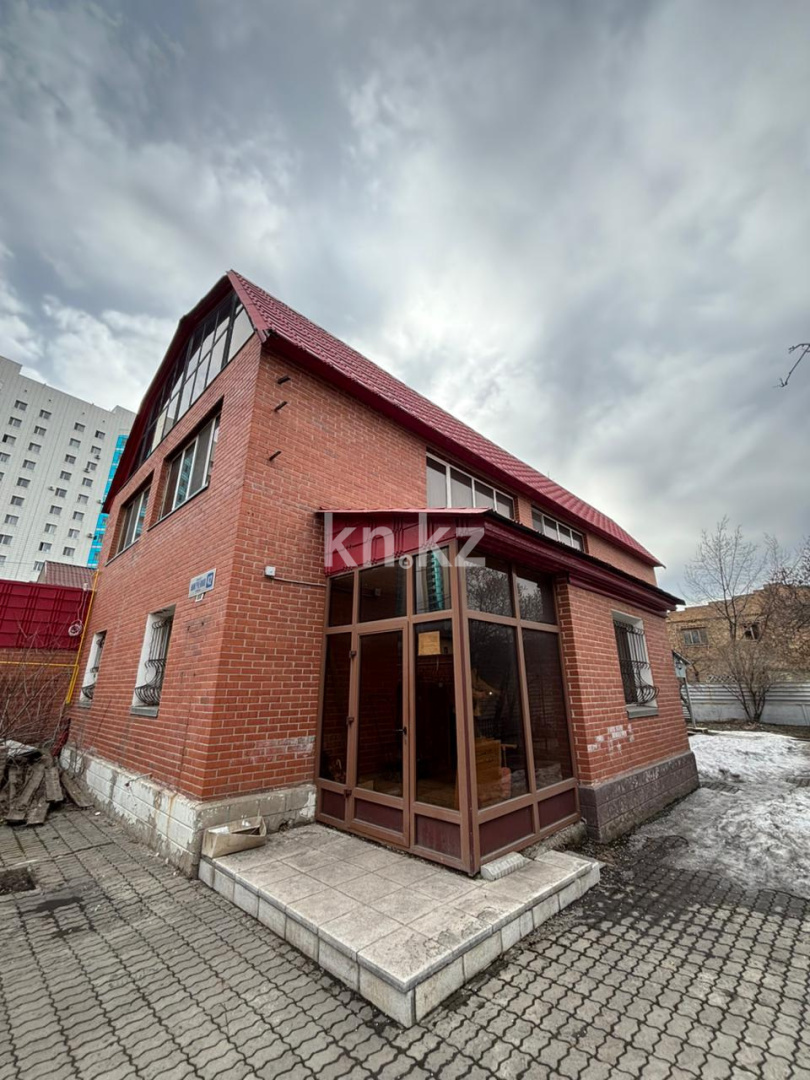 Продажа 7-комнатного дома, 276.6 м² - Продажа домов, коттеджей в Астане фото 1 из 37
