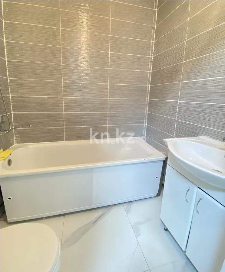 Продажа 1-комнатной квартиры, 28 м², ул. Тулебаева, дом  5 в Астане - фото 2