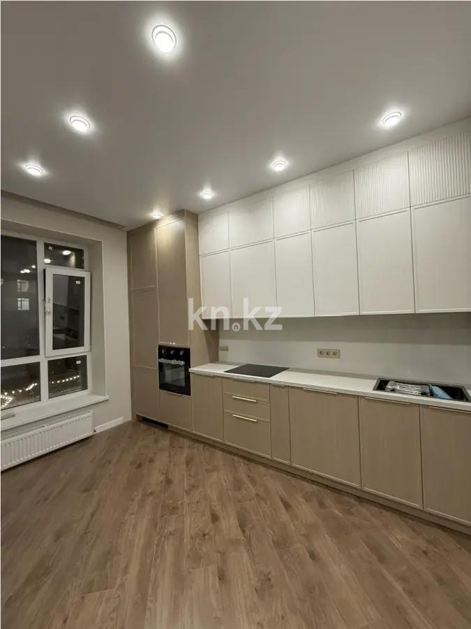 Продажа 3-комнатной квартиры, 81 м², ул. Е-15, дом  13/1 в Астане