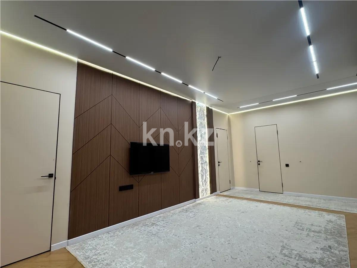 Продажа 3-комнатной квартиры, 75 м², ул. Утеген батыра, дом  11в - Продажа квартир в Казахстане фото 1 из 5