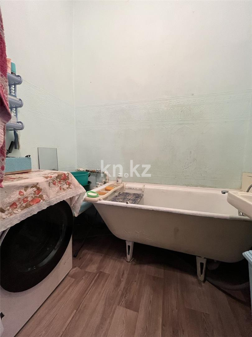 Продажа 2-комнатной квартиры, 62 м², ул. Ерубаева - Продажа  двухкомнатных квартир в Караганде фото 6 из 10