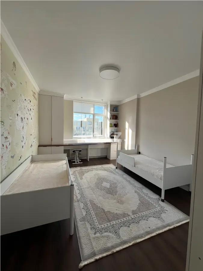 Продажа 3-комнатной квартиры, 103 м², ул. Керей, Жанибек хандар, дом  42 в Астане - фото 3