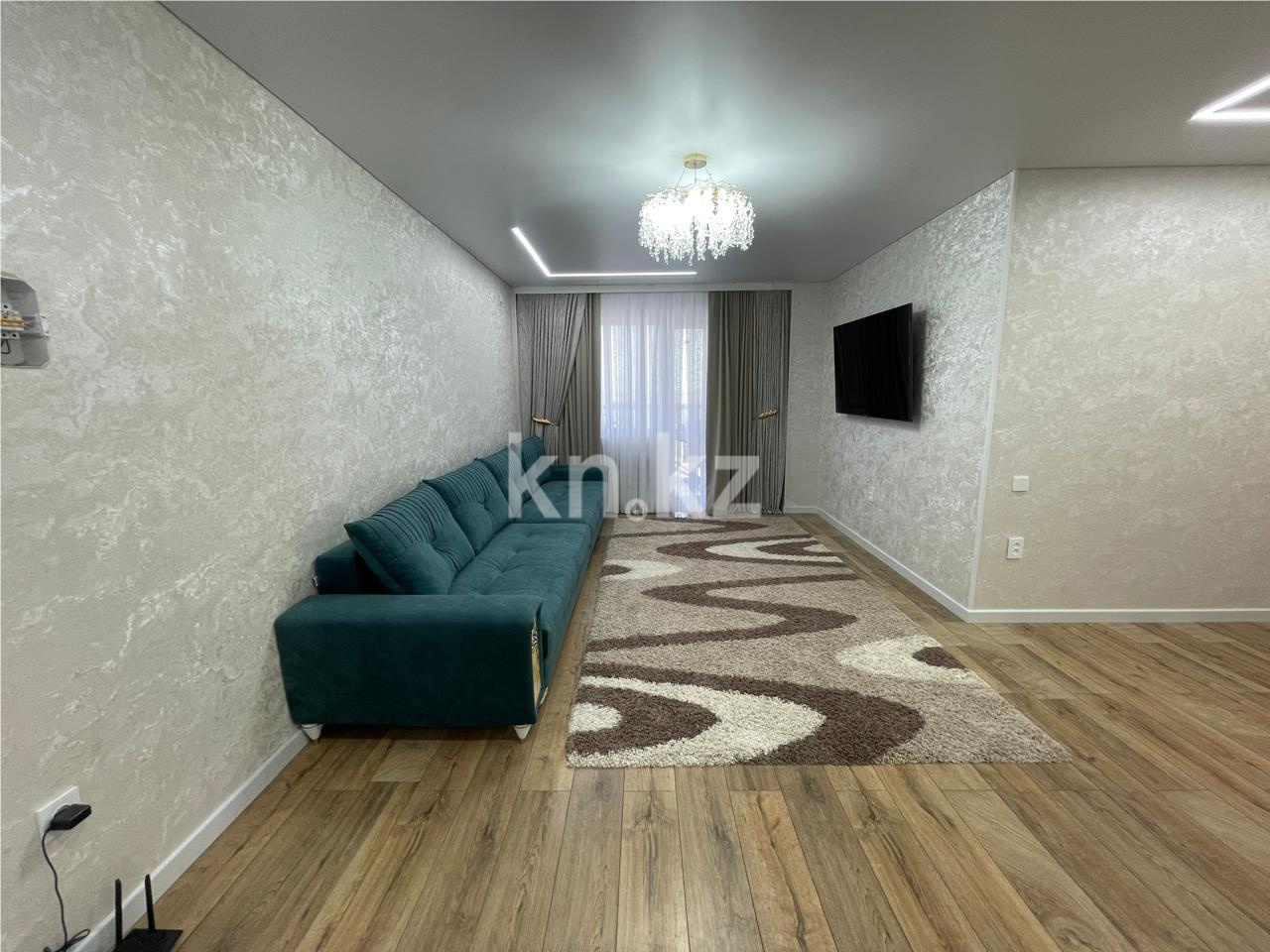 Продажа 2-комнатной квартиры, 63 м², ул. Муканова - Продажа квартир в Караганде фото 1 из 17