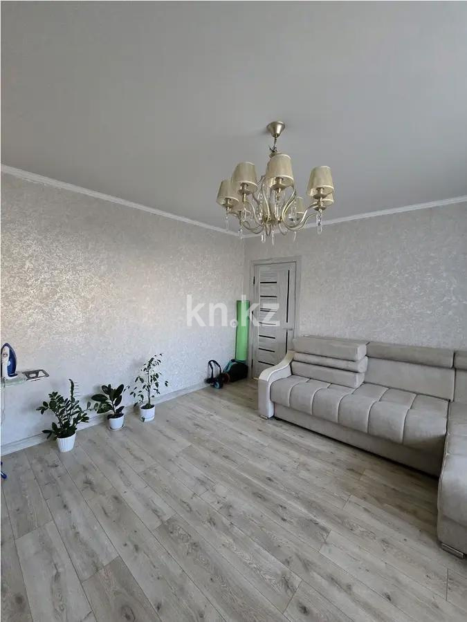 Продажа 3-комнатной квартиры, 63 м², мкр. Восток-3, дом  16 в Караганде - фото 2