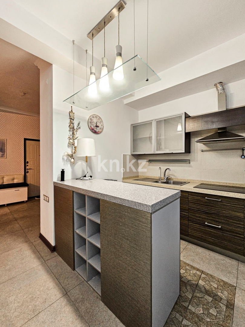 Продажа 2-комнатной квартиры, 85.1 м² - Продажа квартир в Алматы - страница 9 фото 13 из 36