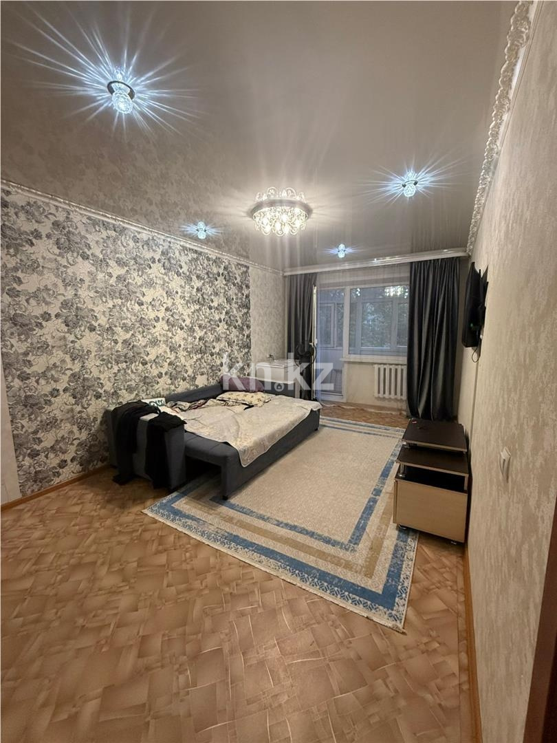 Продажа 2-комнатной квартиры, 45 м² - Продажа двухкомнатных квартир в Майкудуке Караганды - страница 9 фото 1 из 13