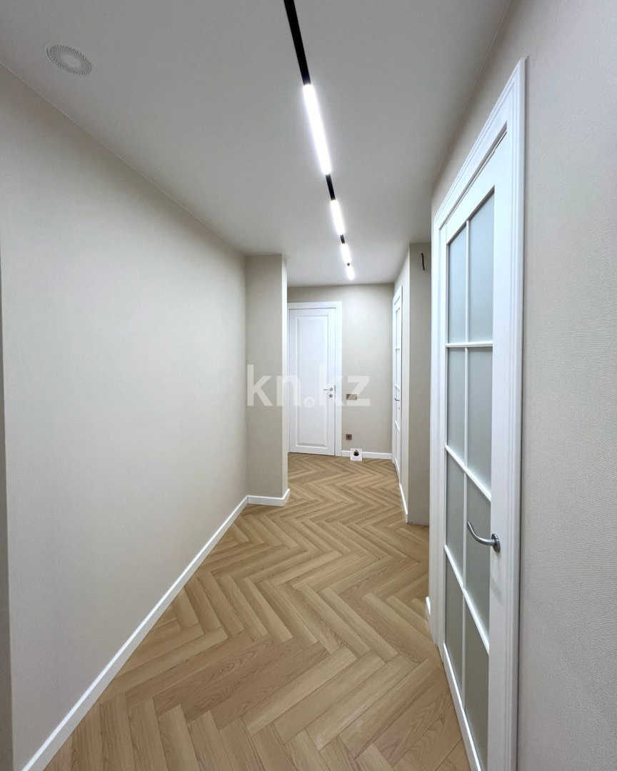 Продажа 3-комнатной квартиры, 75.3 м² в Алматы - фото 8