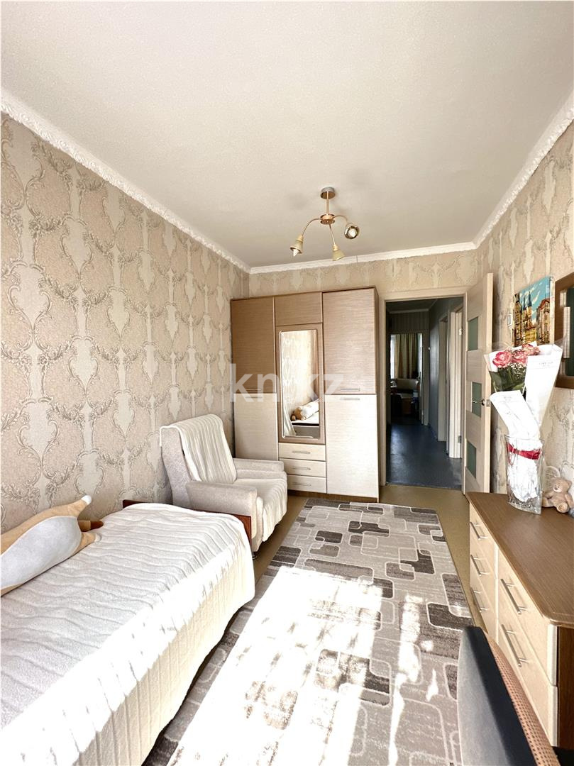 Продажа 3-комнатной квартиры, 62 м², ул. Вагонная - Продажа  трехкомнатных квартир в Караганде фото 17 из 20