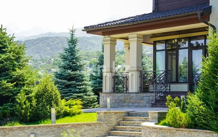 Аренда 8-комнатного дома, 540 м² - Аренда домов в Алматы фото 2 из 24