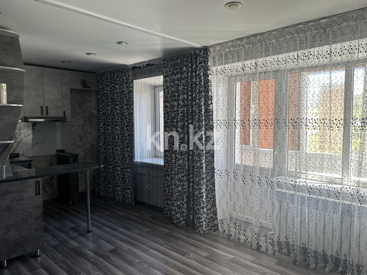 Продажа 1-комнатной квартиры, 33 м² - Продажа однокомнатных квартир в Усть-Каменогорске фото 5 из 23
