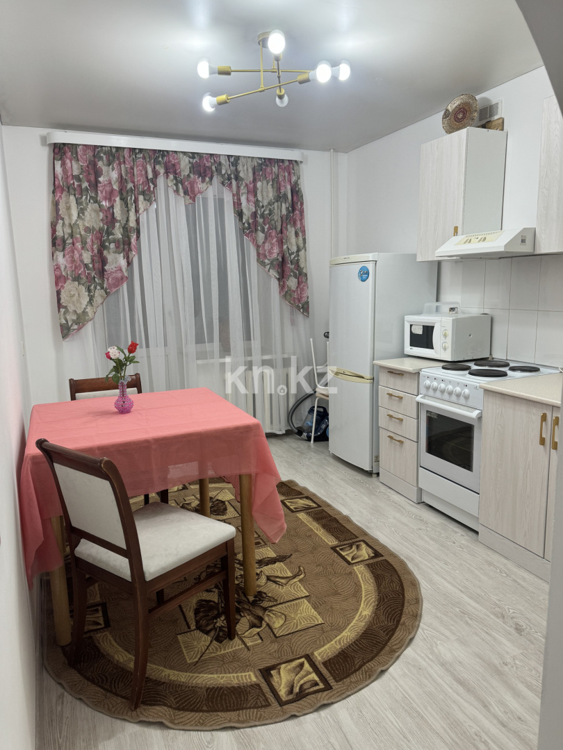 Аренда 1-комнатной квартиры, 35 м² - Аренда однокомнатных квартир помесячно в Астане фото 1 из 10