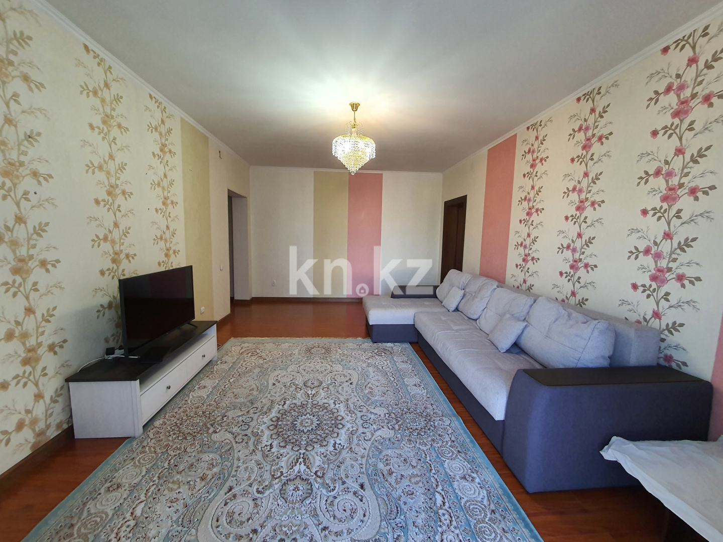 Продажа 2-комнатной квартиры, 87.2 м² в Алматы - фото 12