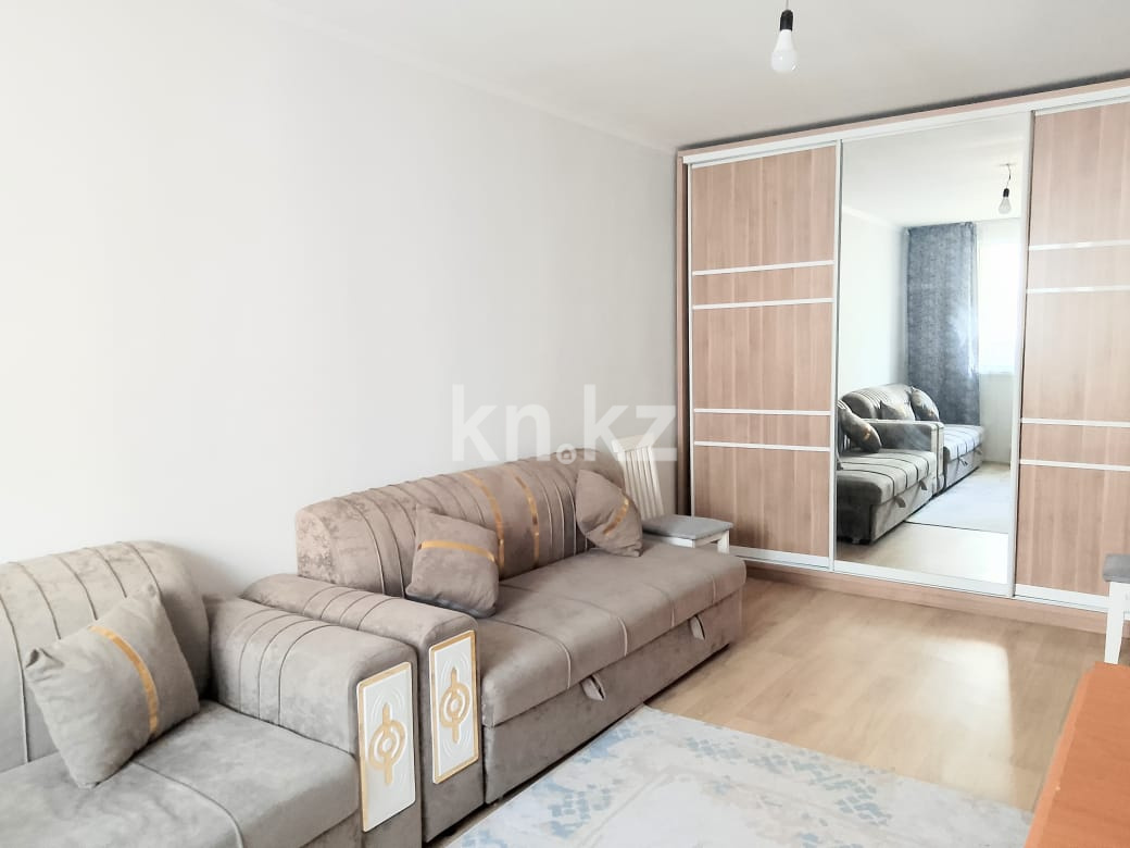 Продажа 1-комнатной квартиры, 34 м², Райымбека батыра, дом  277 в Алматы - фото 7