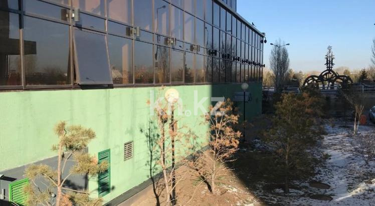 Продажа помещения, 740 м² - Продажа офисных и торговых помещений в Астане - страница 2 фото 3 из 12