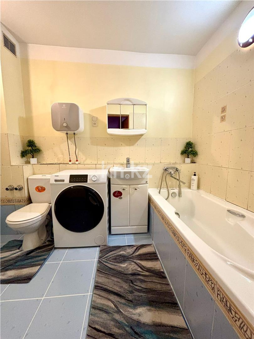 Продажа 2-комнатной квартиры, 53 м², ул. Ержанова - Продажа  двухкомнатных квартир в Караганде с фото фото 9 из 17