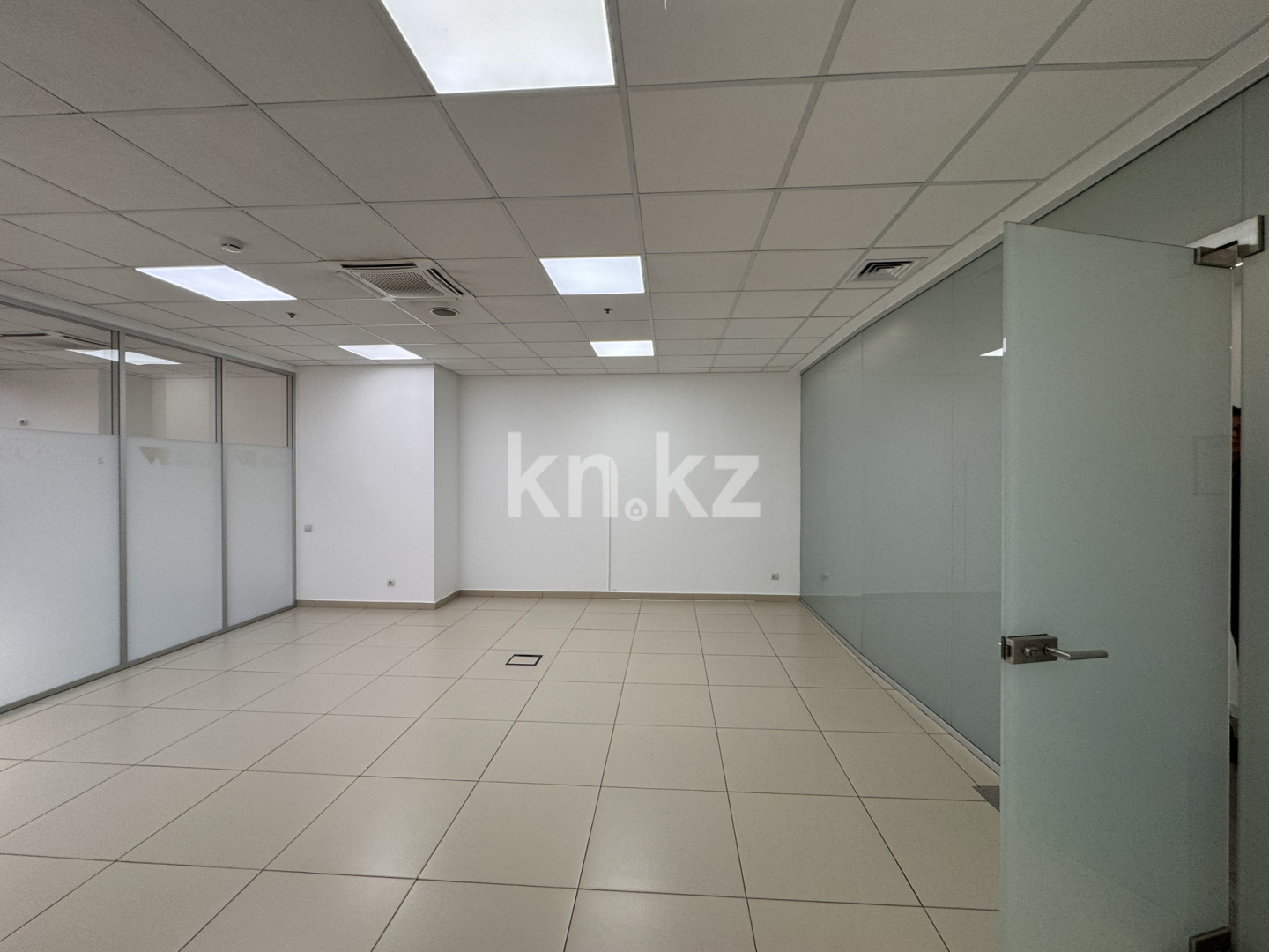 Аренда , пр. Абылай хана, дом  53 - Продажа квартир в Алматы фото 7 из 12