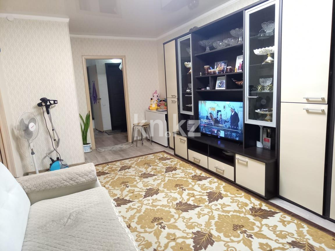 Продажа 3-комнатной квартиры, 52 м², мкр-н 13 в Караганде - фото 2