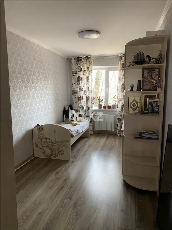 Продажа 3-комнатной квартиры, 59 м², 10 мкр., дом  20 в Алматы - фото 3