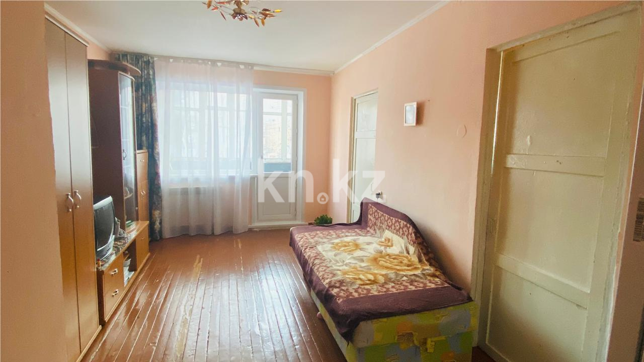 Продажа 3-комнатной квартиры, 47 м² - Продажа квартир в Караганде - страница 3 фото 1 из 13