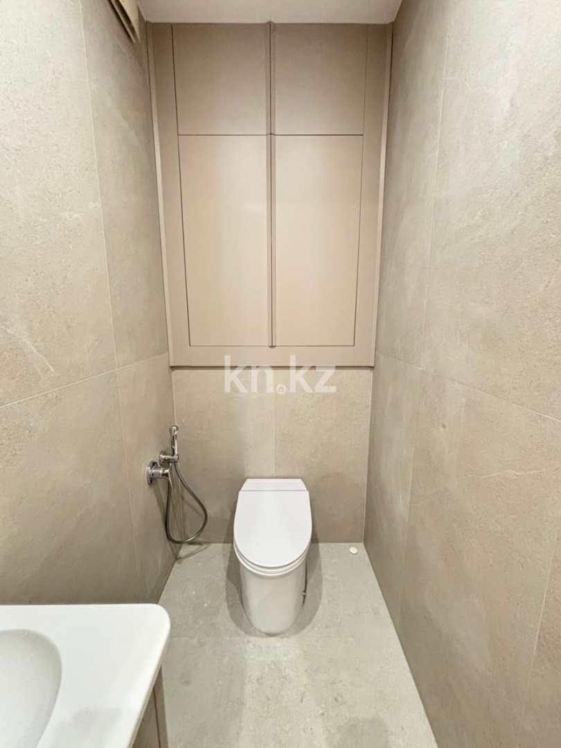 Продажа 3-комнатной квартиры, 194 м² в Астане - фото 32