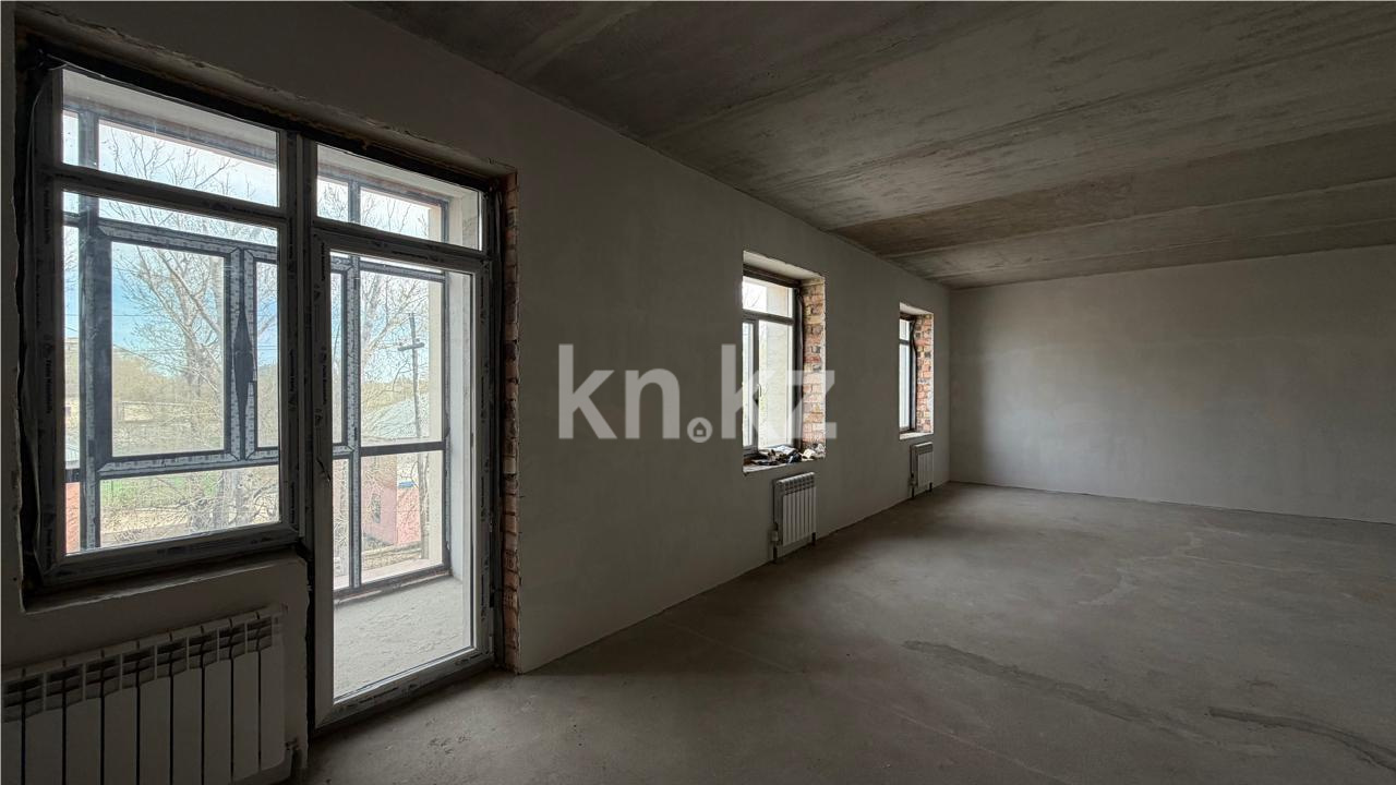 Продажа 4-комнатной квартиры, 147 м² - Продажа квартир в районе Михайловка в Караганде фото 3 из 10
