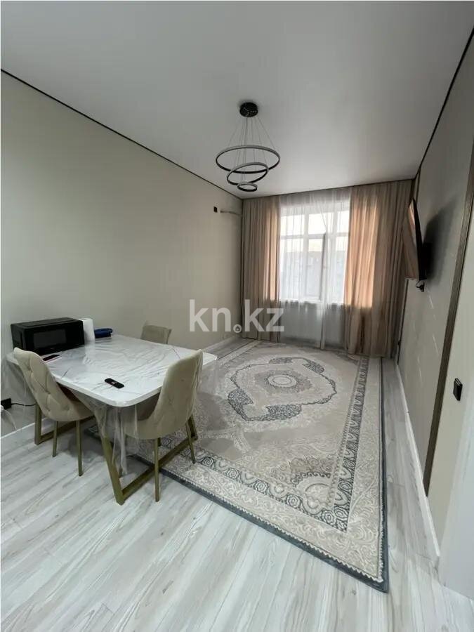 Продажа 1-комнатной квартиры, 40 м² в Караганде