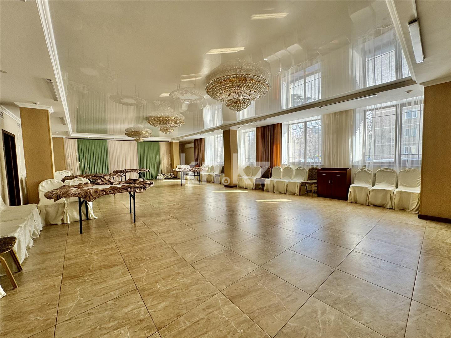 Продажа , 668.4 м², ул. Сатыбалдина - Продажа действующего бизнеса в Караганде с фото фото 2 из 30