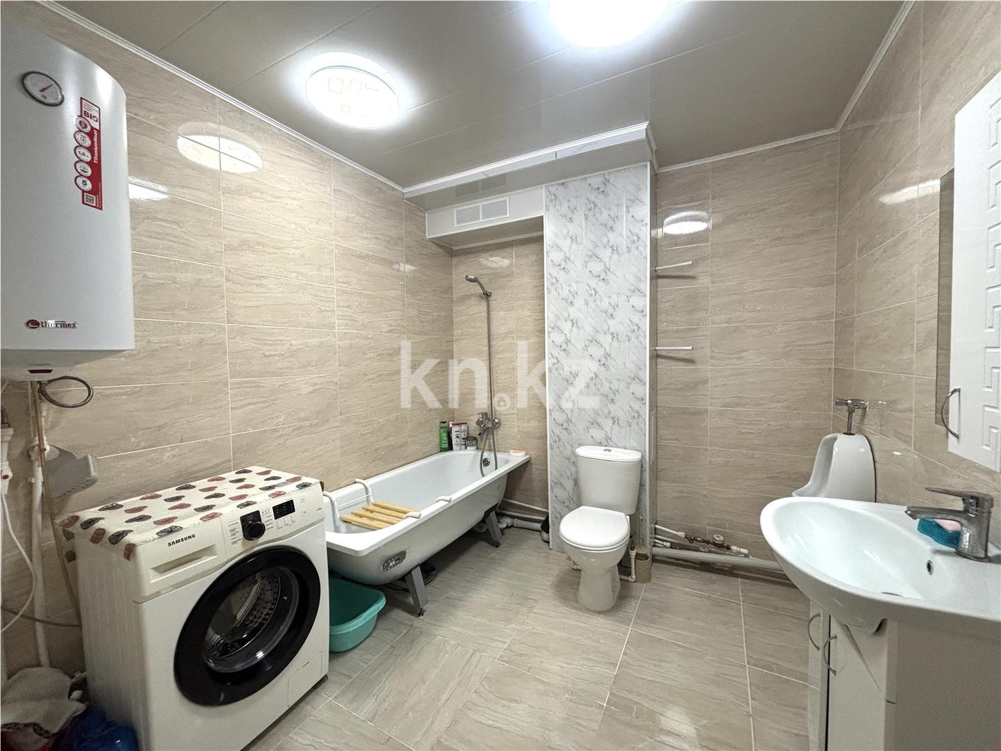 Продажа 3-комнатной квартиры, 84 м², ул. Ермекова в Караганде - фото 14
