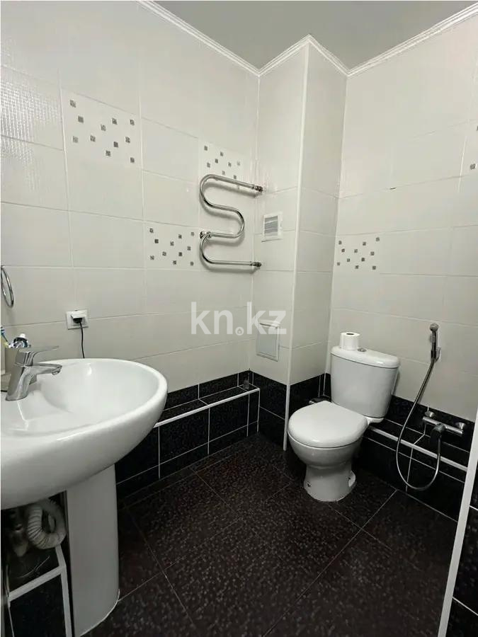 Продажа 1-комнатной квартиры, 38 м², ул. Косшыгулулы, дом  19/2 в Астане - фото 4