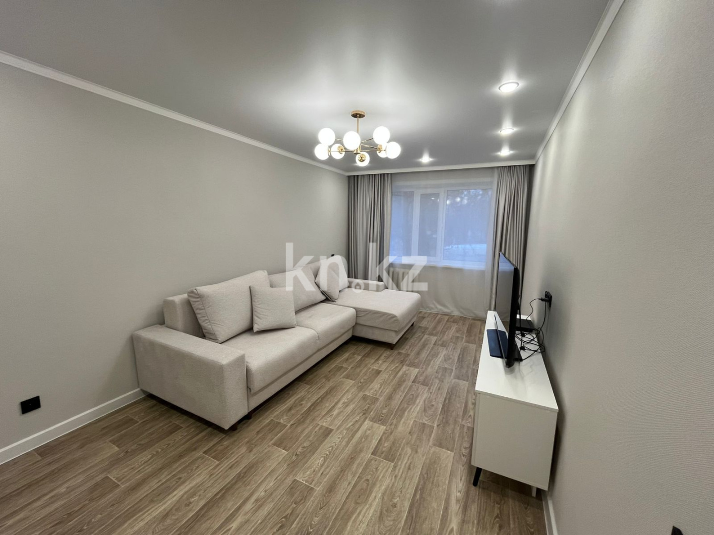 Продажа 2-комнатной квартиры, 50 м², пр. Республики - Продажа  двухкомнатных квартир в Караганде с фото фото 2 из 15