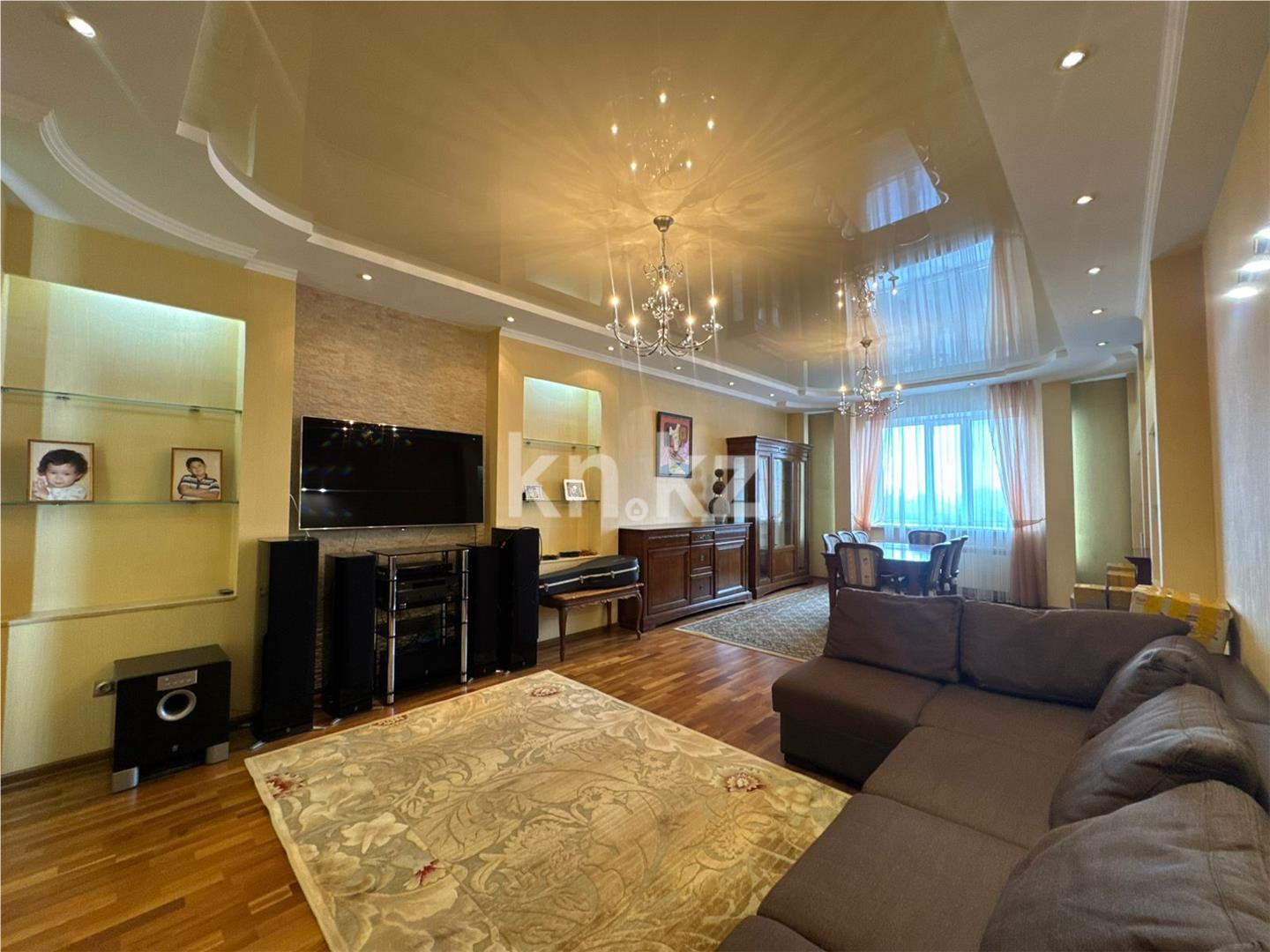 Продажа 4-комнатной квартиры, 179.6 м², ул. Кенесары - Продажа квартир в Астане фото 1 из 17