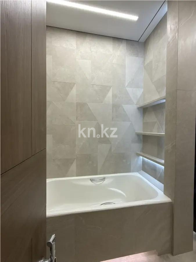 Продажа 3-комнатной квартиры, 104 м² - Недвижимость в Караганде фото 5 из 8