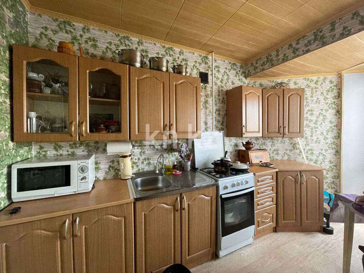 Продажа 1-комнатной квартиры, 37 м², ул. Крылова, дом  32 - Продажа квартир в Караганде фото 1 из 12