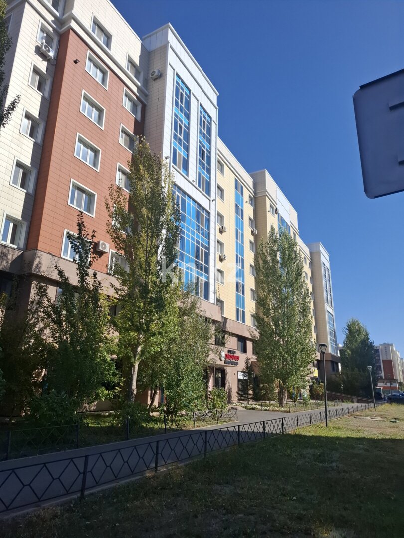 Аренда 1-комнатной квартиры, 40 м² в Астане