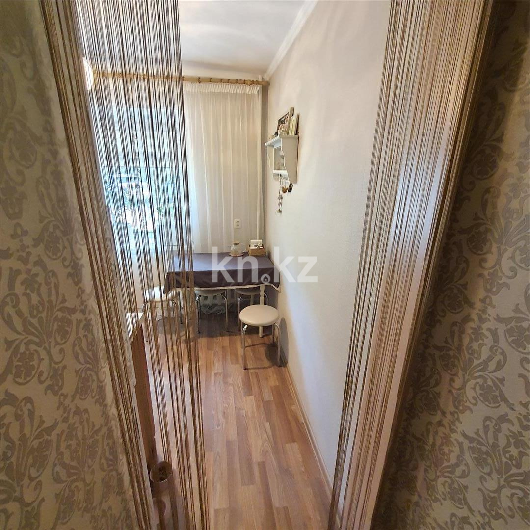 Продажа 3-комнатной квартиры, 55 м², ул. Полетаева, дом  11 в Караганде - фото 8