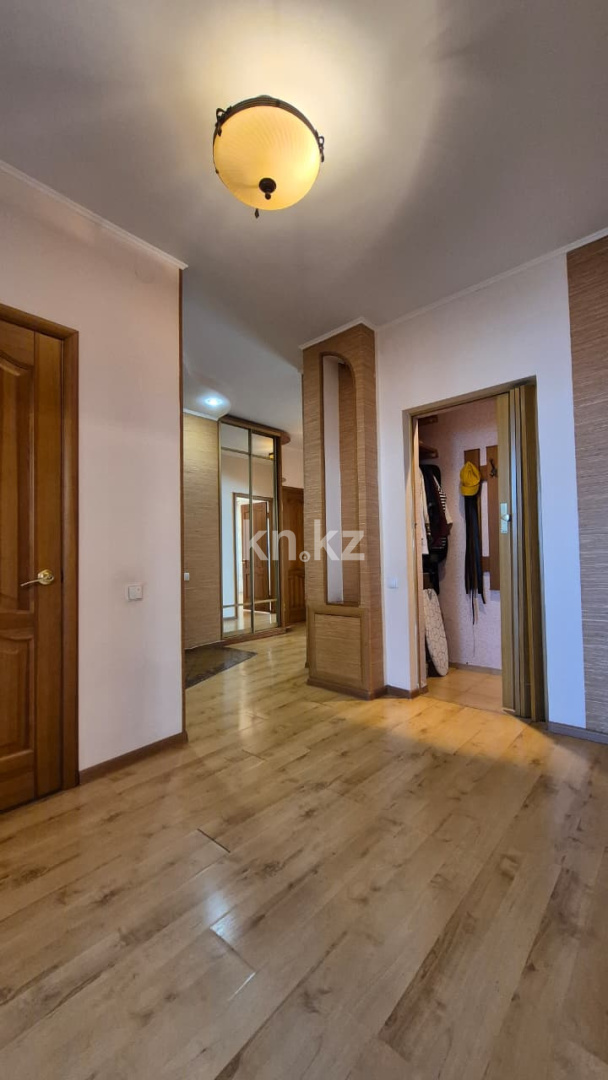 Продажа 4-комнатной квартиры, 123 м², мкр-н Сарыарка, дом  39 - Продажа и аренда недвижимости в Атырау фото 12 из 38