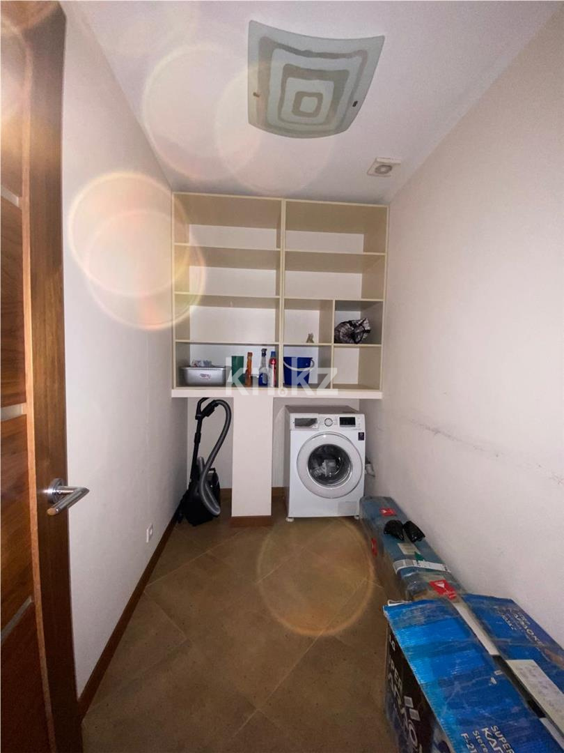 Продажа 4-комнатной квартиры, 159.7 м², ул. Шевченко, дом  8/1 в Астане - фото 19