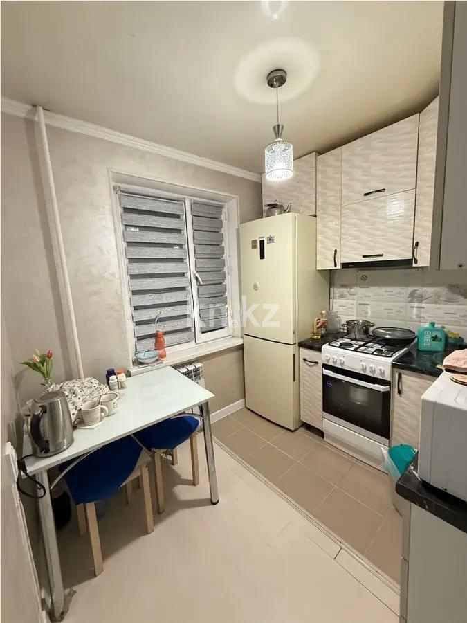 Продажа 3-комнатной квартиры, 64 м², мкр-н Аксай-2, дом  67/1 в Алматы - фото 4