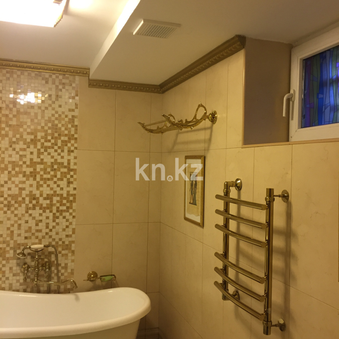 Продажа 6-комнатного дома, 240 м², ул. Есенберлина - Продажа домов, коттеджей в Алматы без посредников фото 31 из 33
