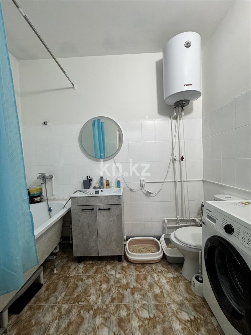 Продажа 1-комнатной квартиры, 48 м², пр. Шахтеров, дом  31б - Продажа  однокомнатных квартир в Караганде фото 16 из 27