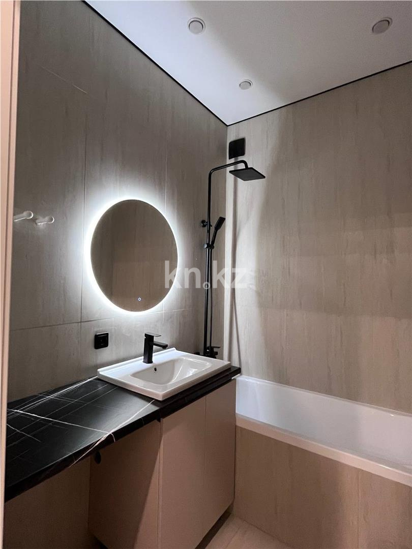 Продажа 3-комнатной квартиры, 70 м², ул. Муканова - Продажа и аренда недвижимости в Караганде фото 21 из 31