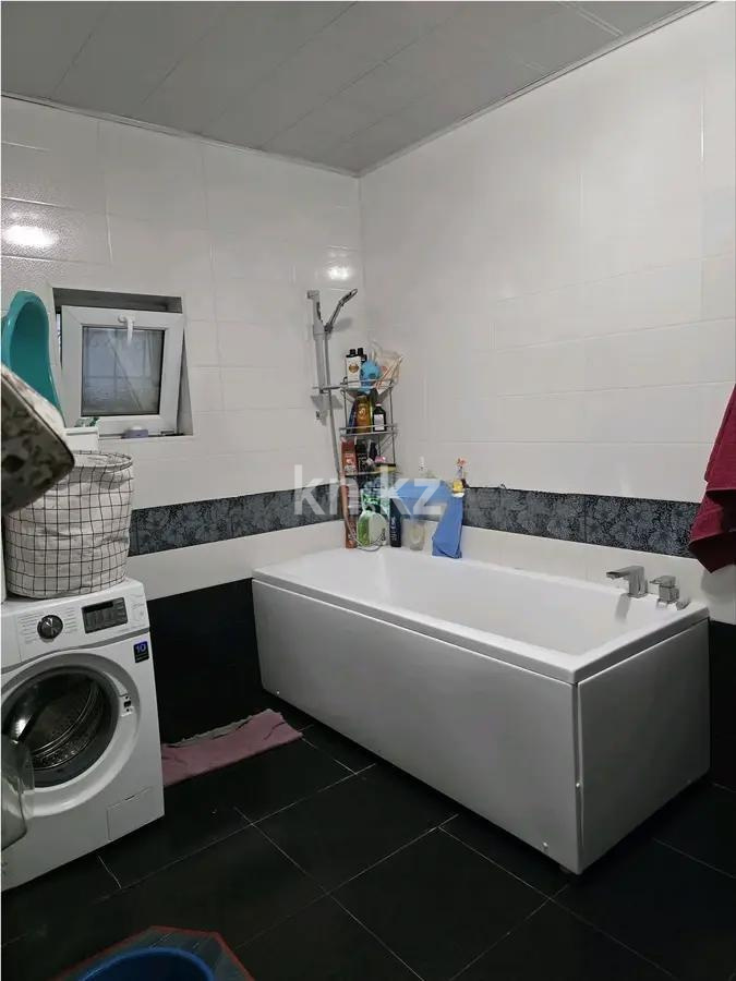 Продажа 5-комнатной квартиры, 208 м², ул. Сыганак, дом  41 в Астане - фото 4