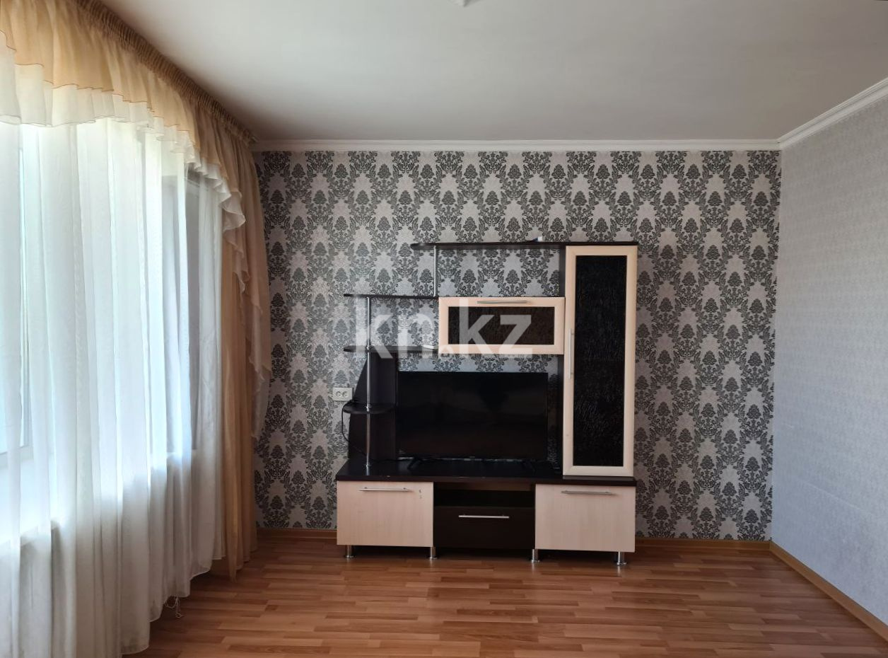 Продажа 2-комнатной квартиры, 59.4 м², ул. Набережная Славского, дом  12 - Продажа жилой и коммерческой недвижимости в Усть-Каменогорске фото 1 из 40