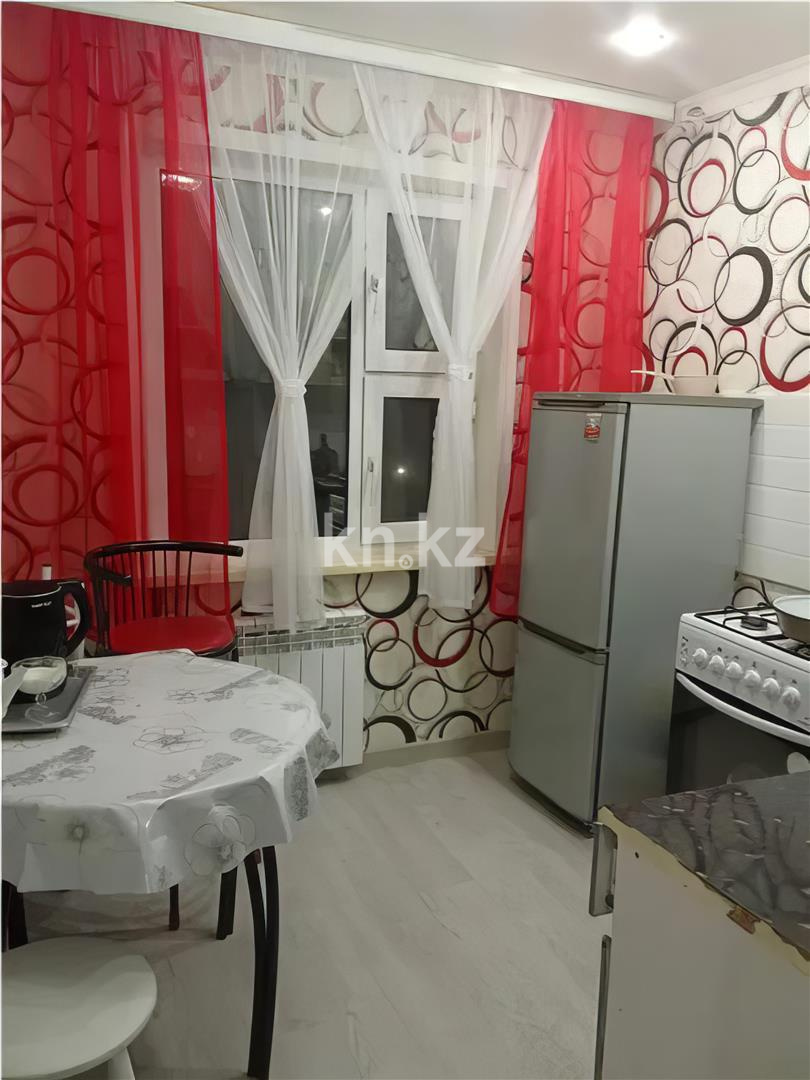 Продажа 2-комнатной квартиры, 45 м² - Продажа двухкомнатных квартир в панельном доме в Казахстане - страница 3 фото 2 из 4