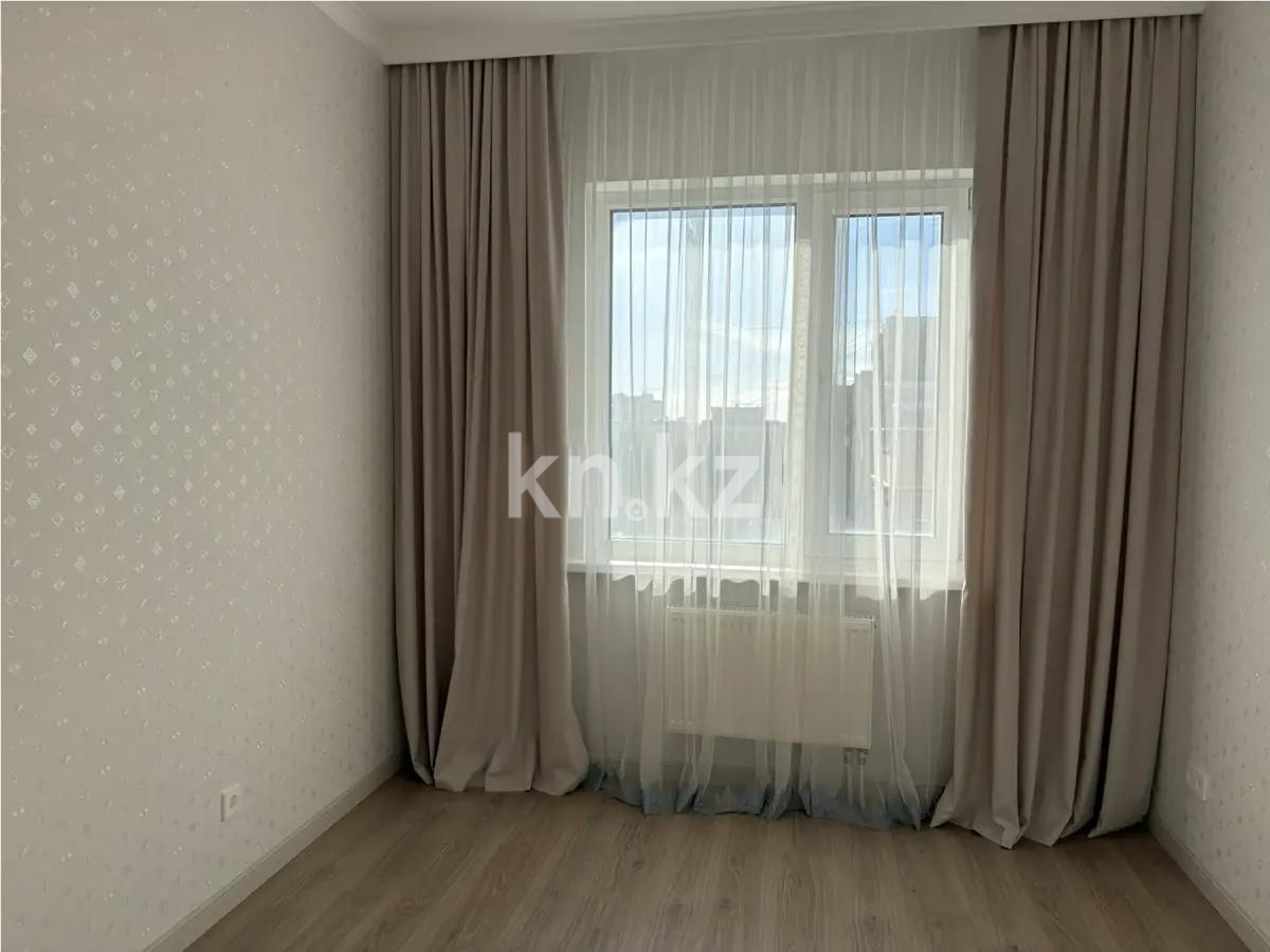 Продажа 3-комнатной квартиры, 77 м², ул. Валиханова, дом  12 - Продажа квартир в новостройках Астаны без посредников с фото фото 1 из 3