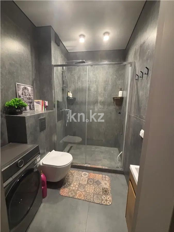 Продажа 3-комнатной квартиры, 82 м², ул. Толе би, дом  189/3 - Продажа  трехкомнатных квартир в Алматы с фото фото 1 из 4